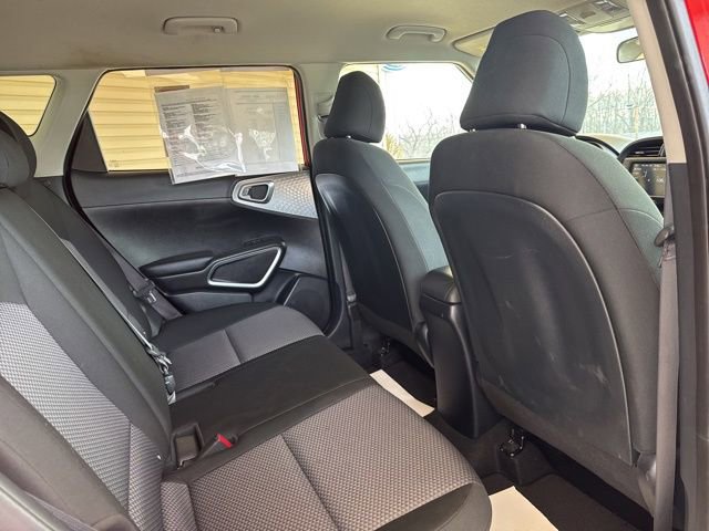 Used 2024 Kia Soul LX w/ Option Group 015 image 5