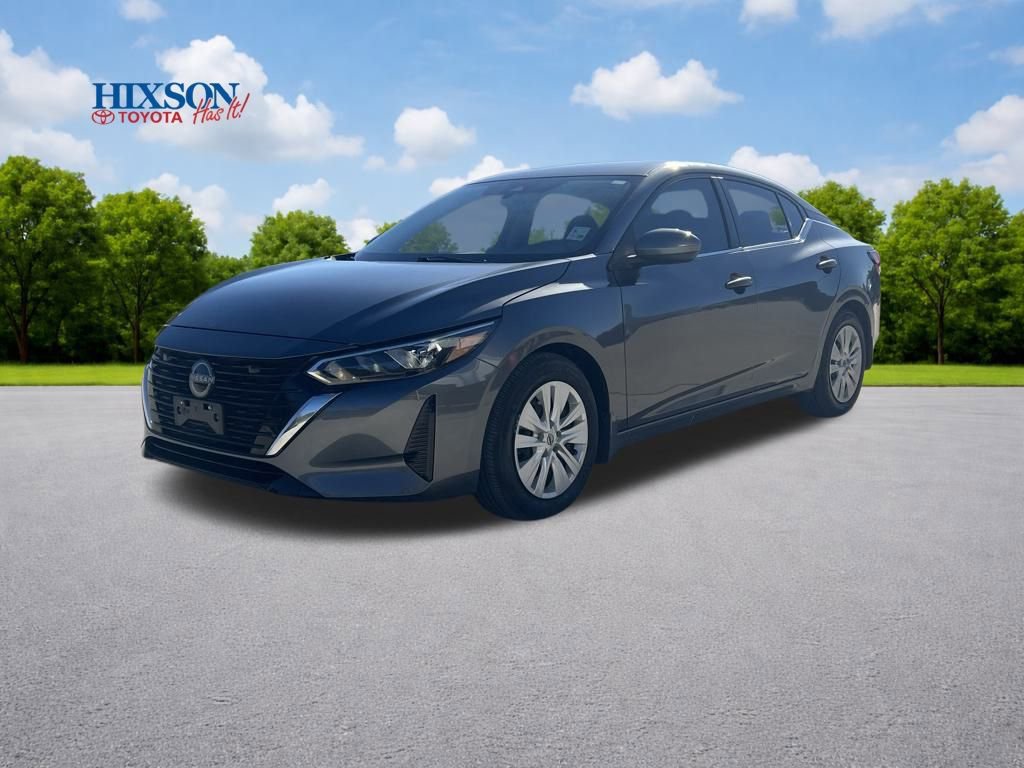 Used 2024 Nissan Sentra S image 3