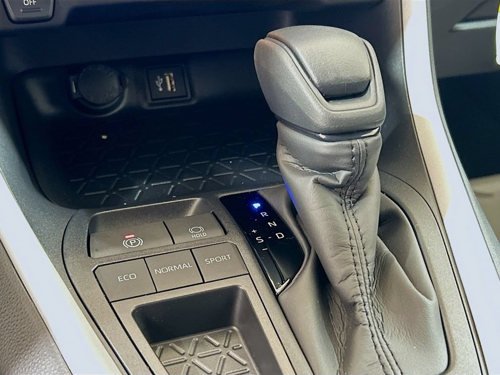 New 2025 Toyota RAV4 XLE FWD image 16