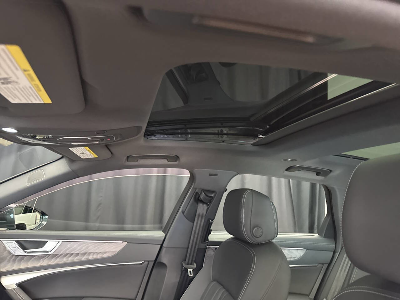 Used 2024 Audi A6 Premium Plus w/ Executive Package image 16