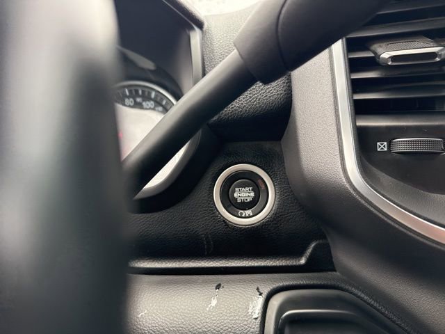 Used 2024 RAM 3500 Big Horn image 36