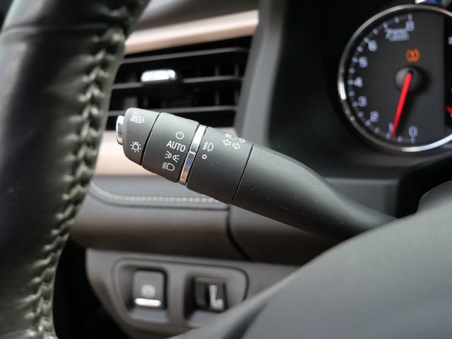 Used 2019 GMC Acadia Denali AWD/4WD image 29