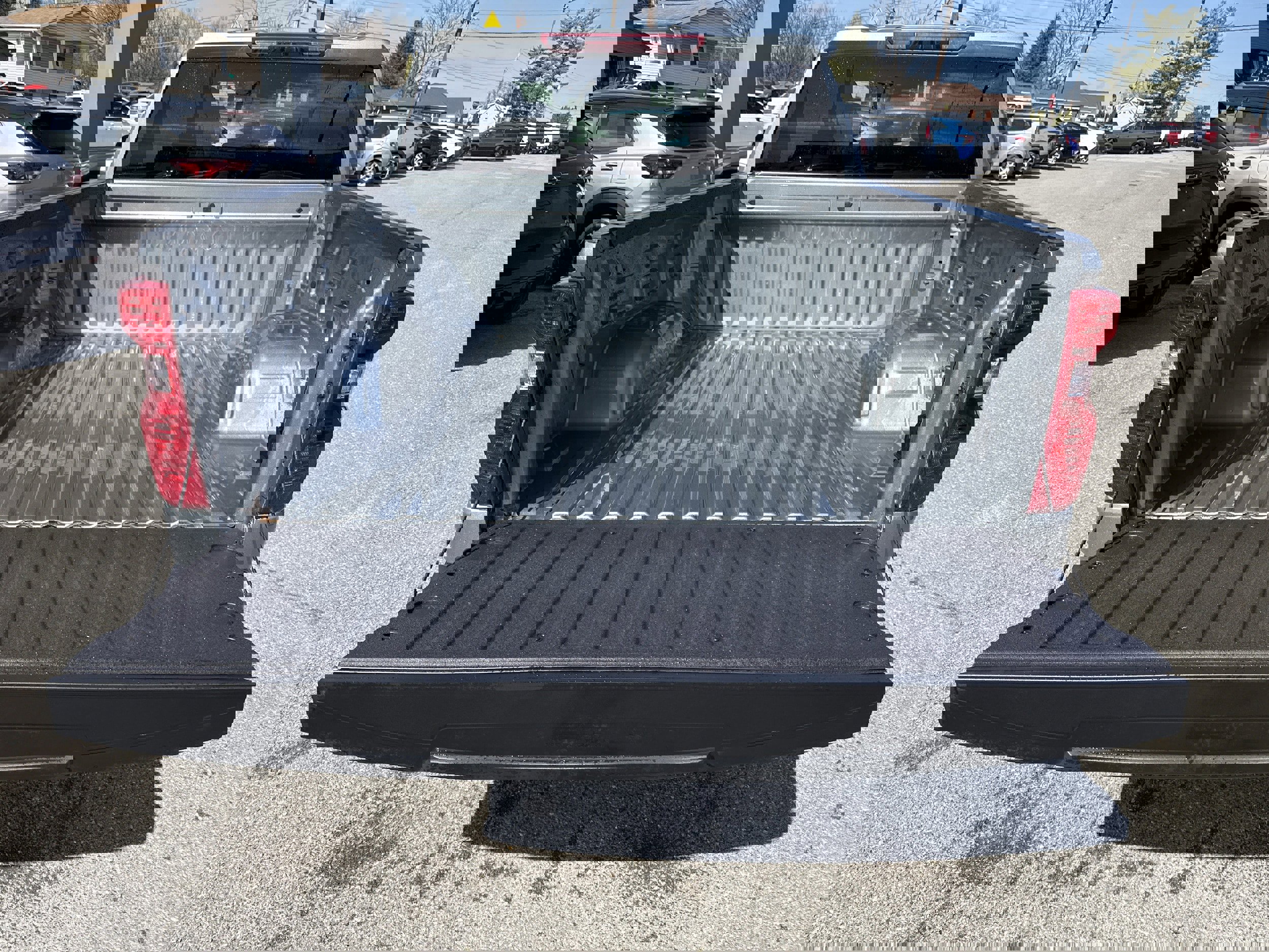 New 2026 Chevrolet Silverado 1500 LT w/ LPO, Dark Essentials Package image 5