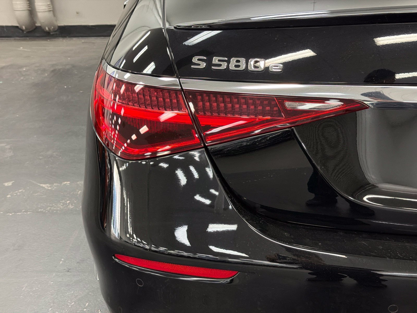 Certified 2024 Mercedes-Benz S 580e 4MATIC Sedan image 14