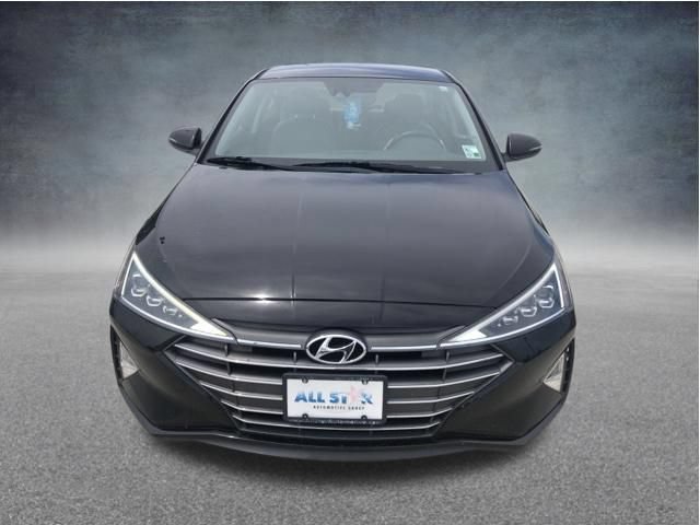 Used 2020 Hyundai Elantra Limited FWD image 3