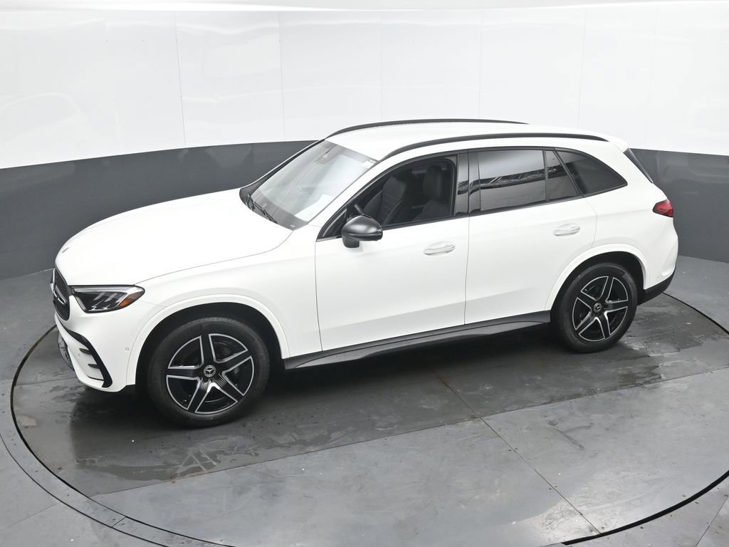 Used 2023 Mercedes-Benz GLC 300 image 34