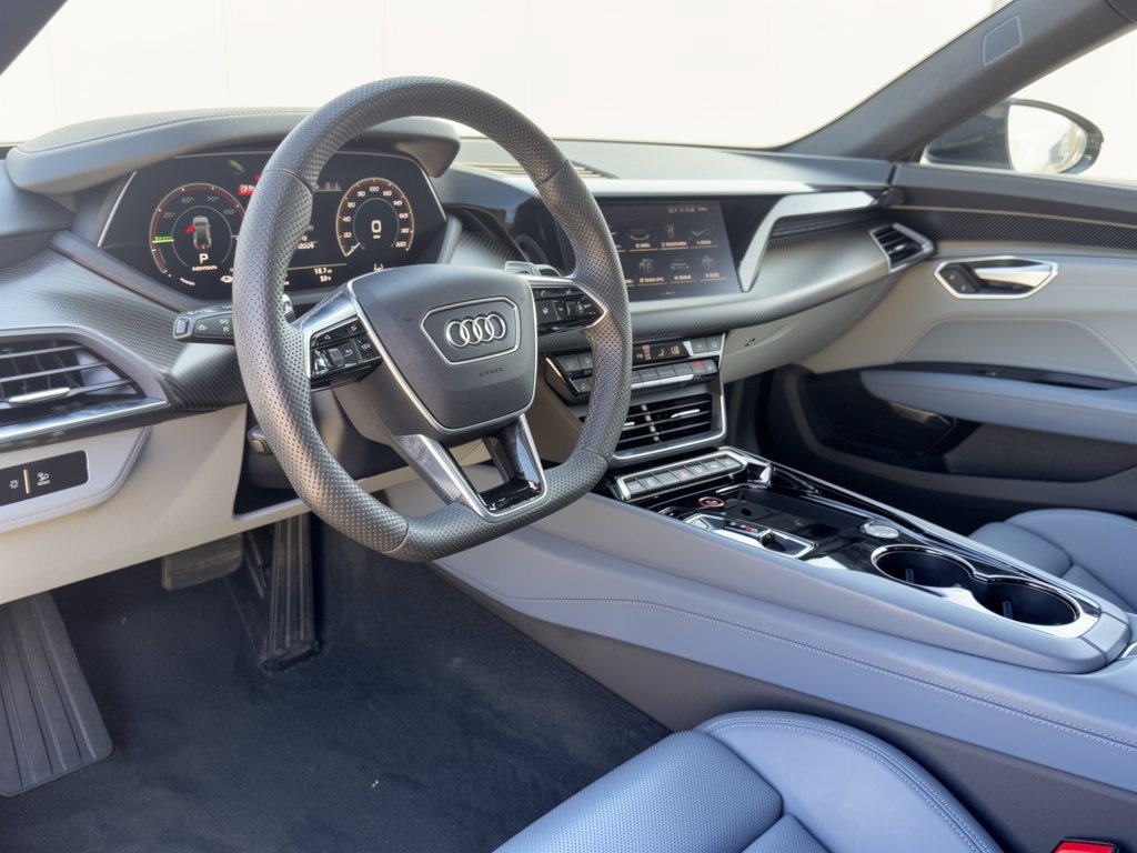 Used 2024 Audi e-tron GT Prestige AWD/4WD image 26