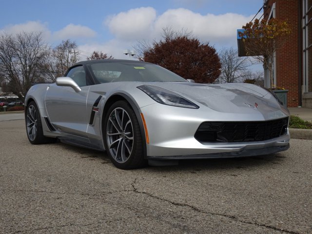 Used 2017 Chevrolet Corvette Grand Sport image 2