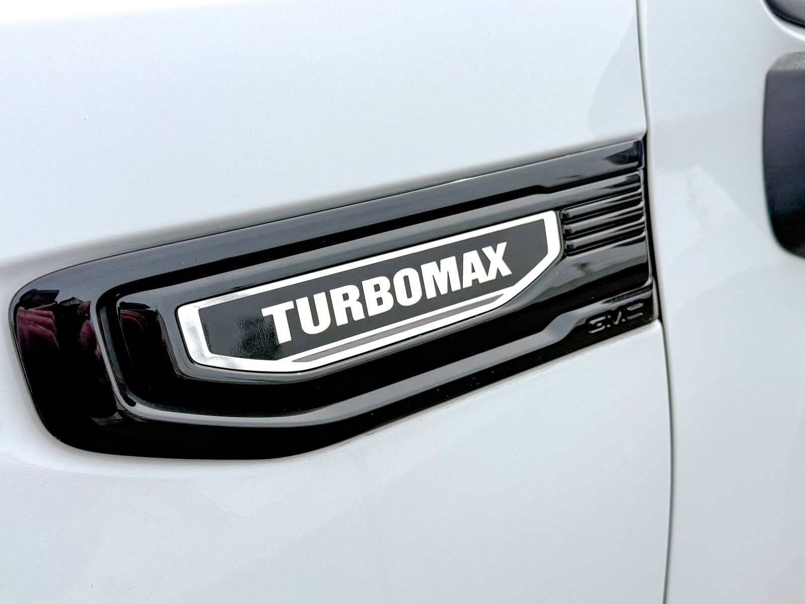 Used 2025 GMC Sierra 1500 Pro w/ Pro Value Package image 13