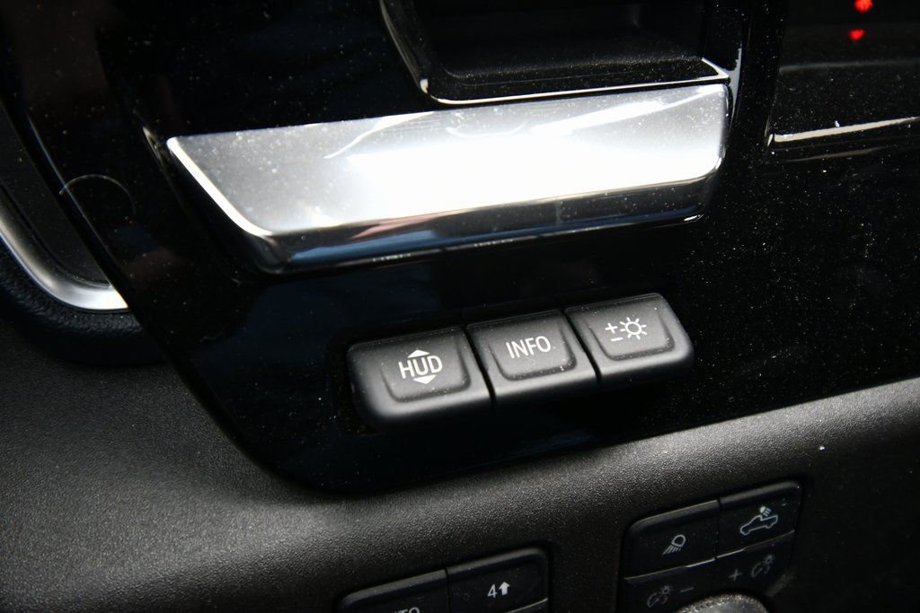 Used 2023 Chevrolet Silverado 1500 High Country w/ High Country Premium Package AWD/4WD image 22