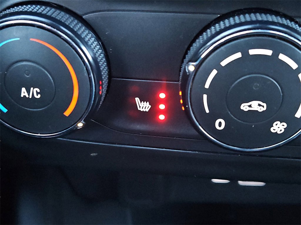 Certified 2024 Chevrolet Trax LS w/ LS Convenience Package image 18