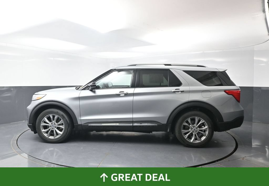 Used 2022 Ford Explorer Limited w/ Equipment Group 301A AWD/4WD image 12