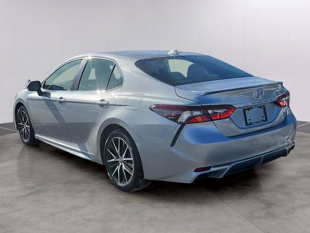 Used 2024 Toyota Camry SE image 5