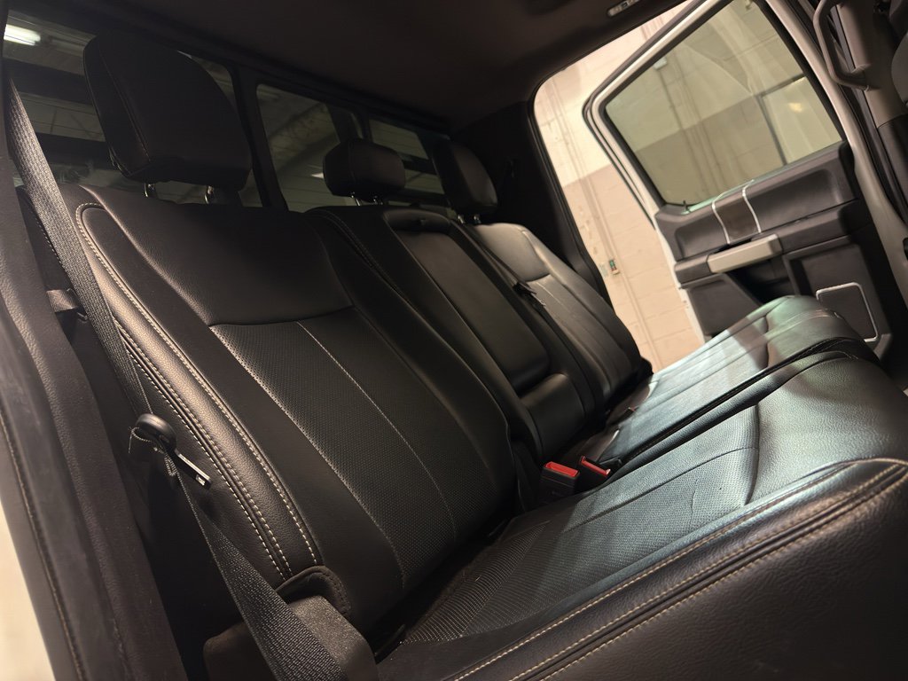 Used 2021 Ford F350 Lariat image 27