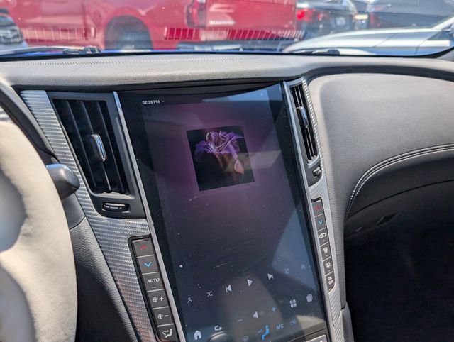 Used 2019 INFINITI Q60 Red Sport 400 AWD/4WD image 13