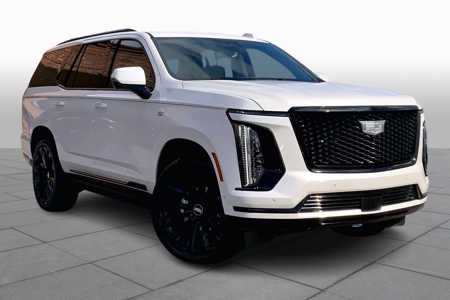 Used 2025 Cadillac Escalade Sport Platinum w/ LPO, ONYX Package AWD/4WD image 3