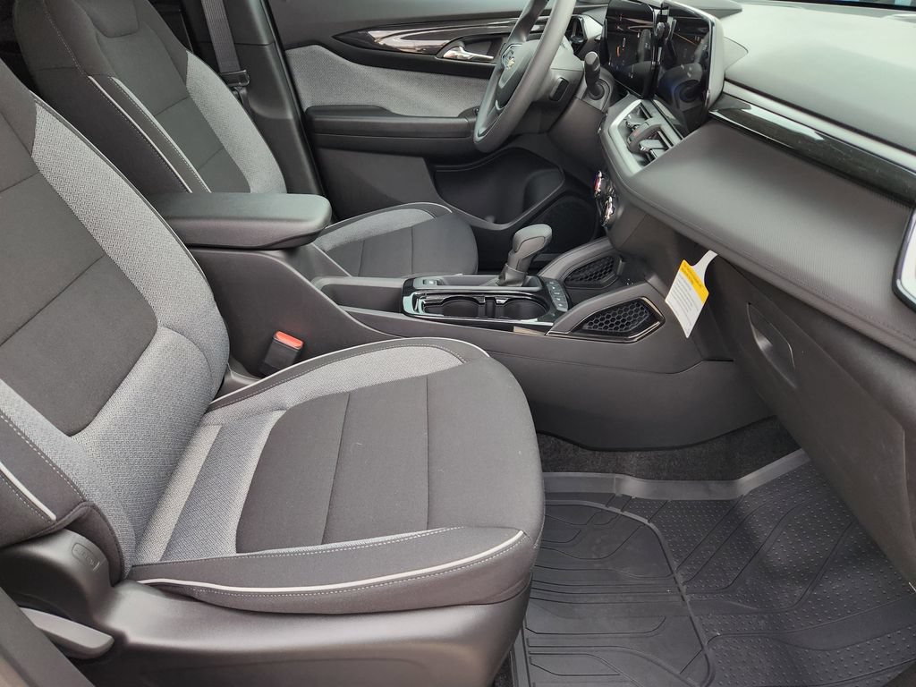 New 2026 Chevrolet TrailBlazer LS w/ LS Convenience Package FWD image 10