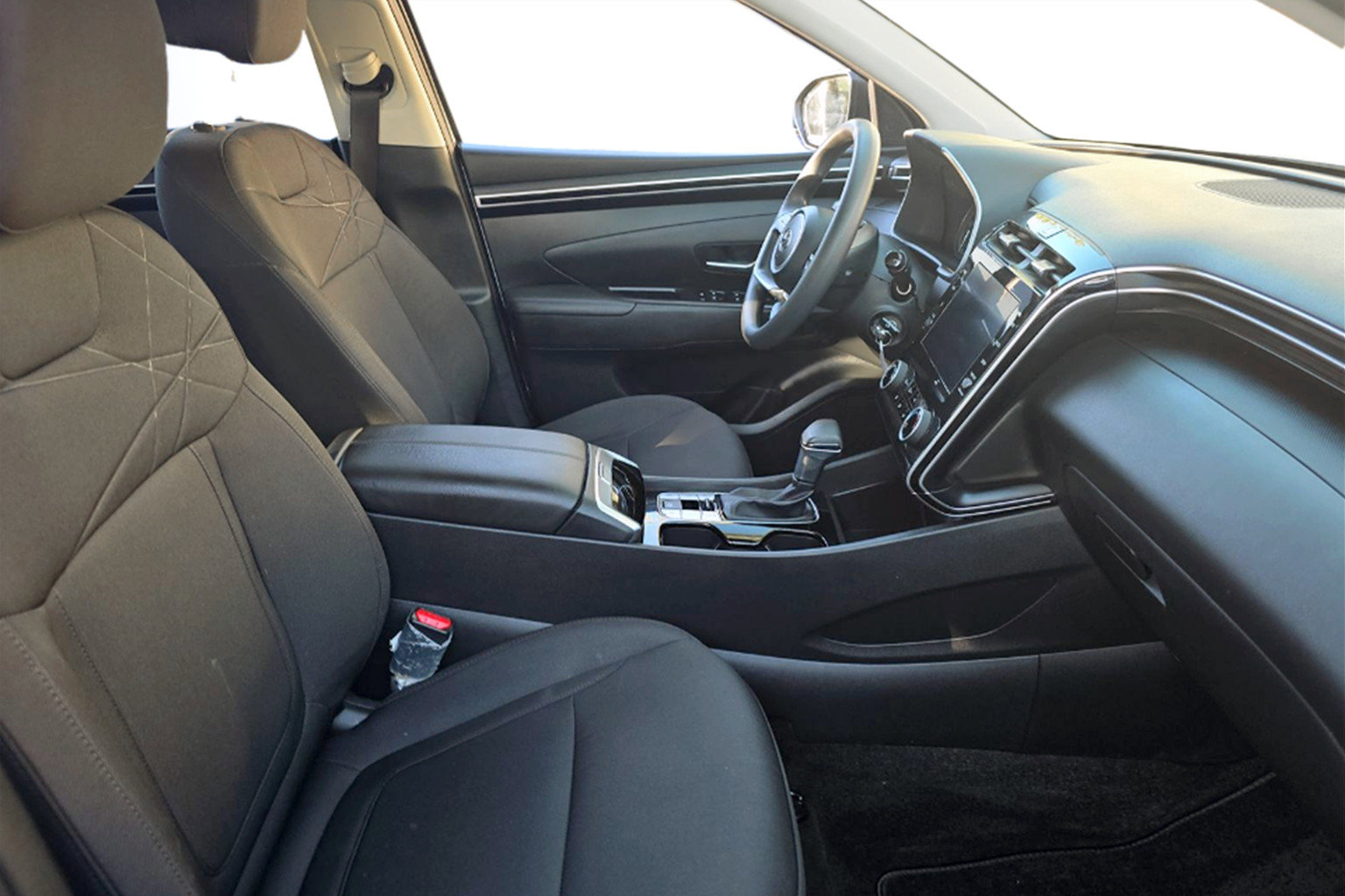 Used 2022 Hyundai Tucson SE w/ Cargo Package image 10