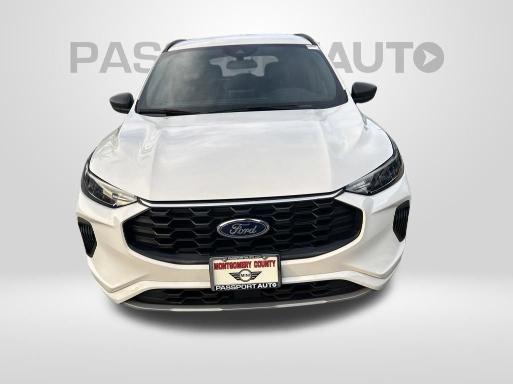 Used 2024 Ford Escape ST-Line w/ Equipment Group 301A FWD image 6