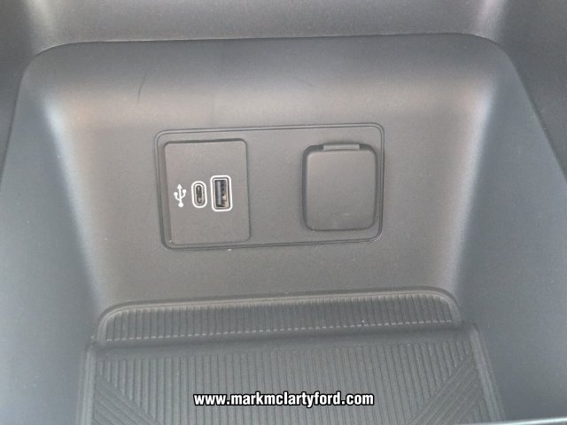New 2026 Ford Explorer Active w/ Active Comfort Package AWD/4WD image 18