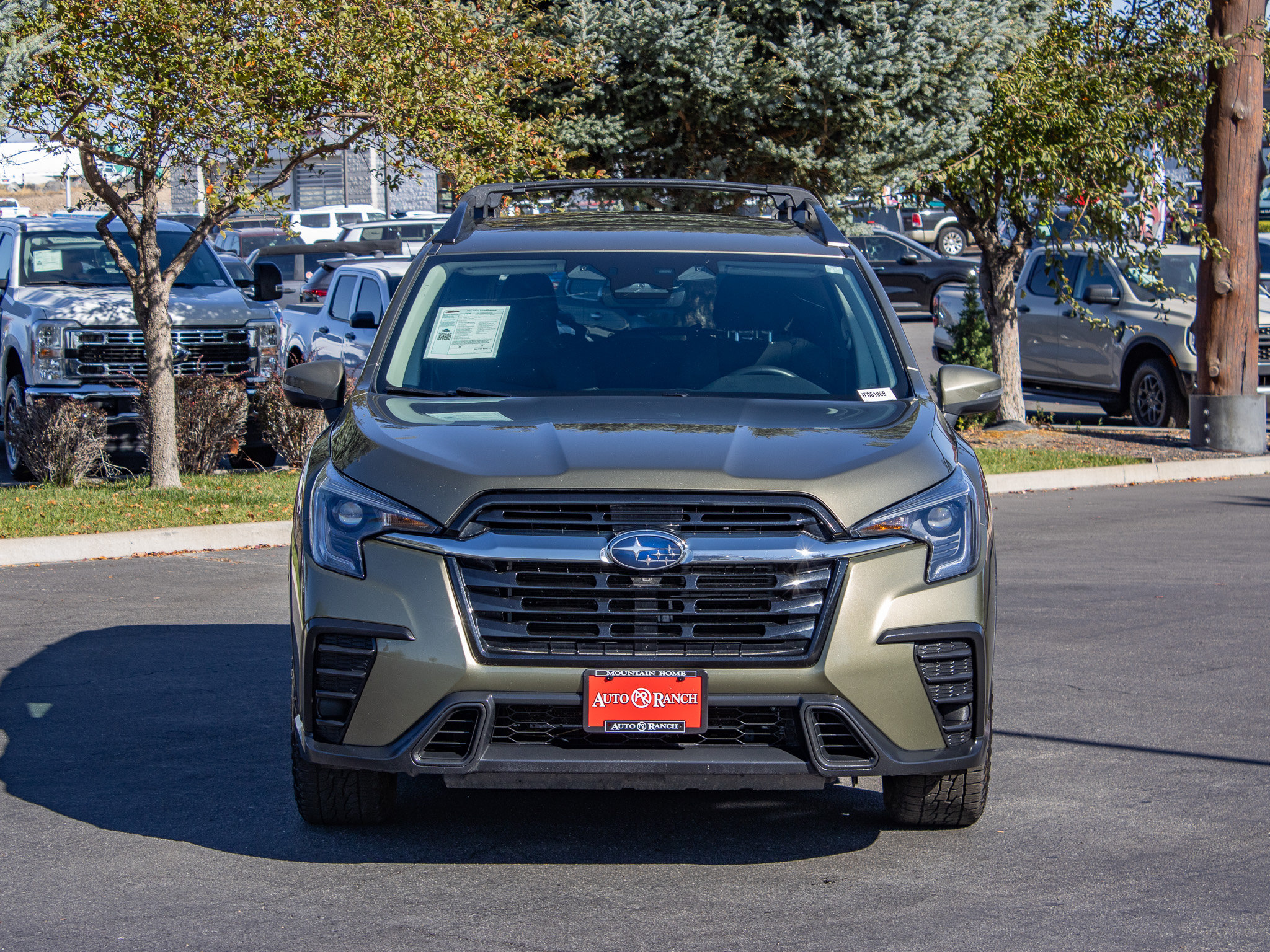 Used 2023 Subaru Ascent Premium w/ Convenience Package AWD/4WD image 3