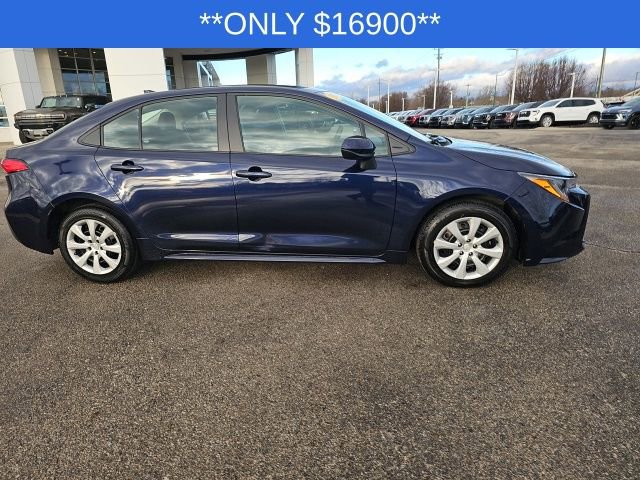 Used 2024 Toyota Corolla LE image 23