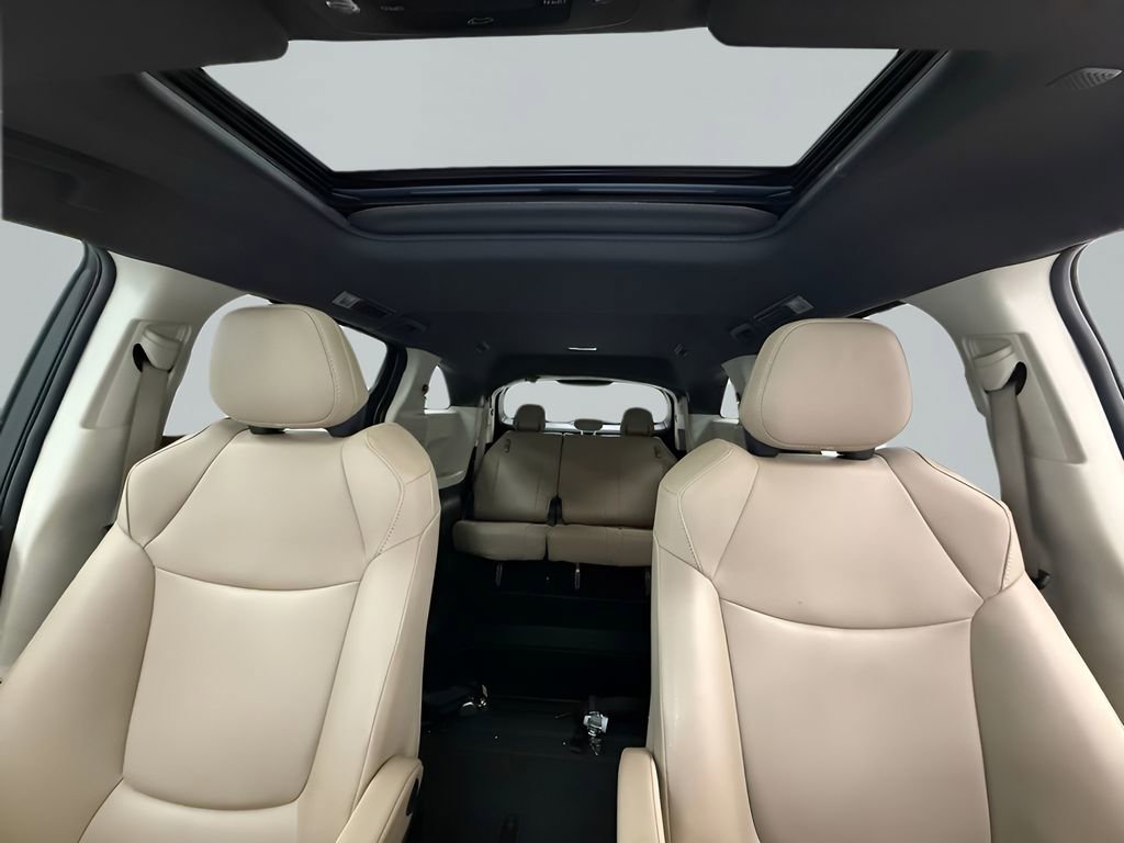 Used 2022 Toyota Sienna XLE w/ XLE Plus Package AWD/4WD image 14