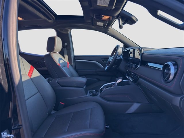 Used 2023 Chevrolet Colorado Z71 w/ Z71 Convenience Package 2 image 17