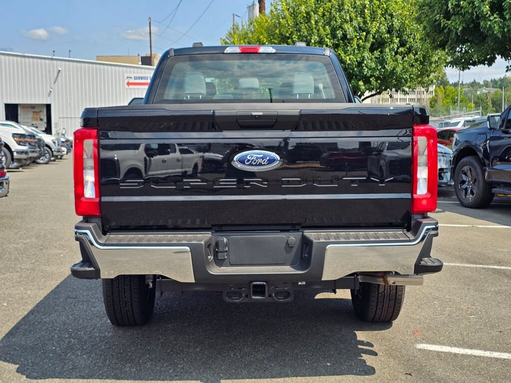 New 2026 Ford F350 XL w/ XL Chrome Package AWD/4WD image 6
