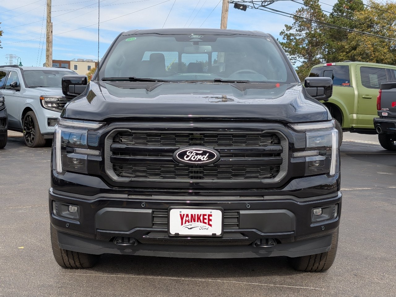 New 2026 Ford F150 Lariat w/ Equipment Group 501A Mid AWD/4WD image 9