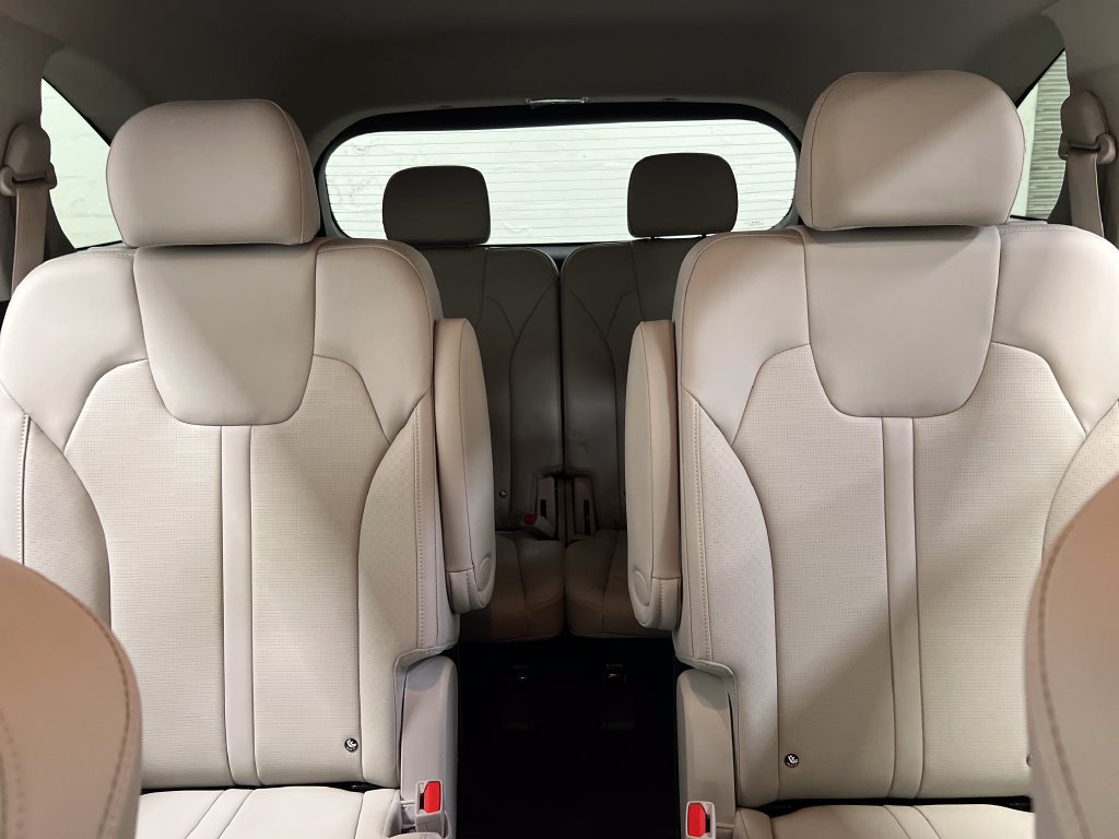Used 2025 Kia Sorento EX FWD image 26