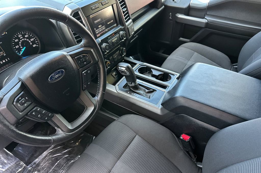 Used 2015 Ford F150 XLT w/ Equipment Group 302A Luxury image 10