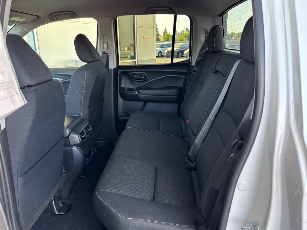 Used 2025 Honda Ridgeline Sport image 23