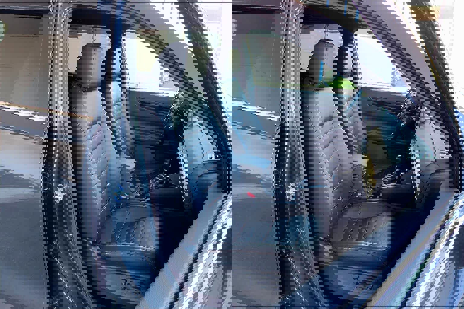 Used 2025 Honda CR-V Sport-L image 8