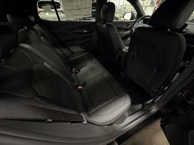 New 2026 Buick Envista Sport Touring w/ Convenience I Package FWD image 24
