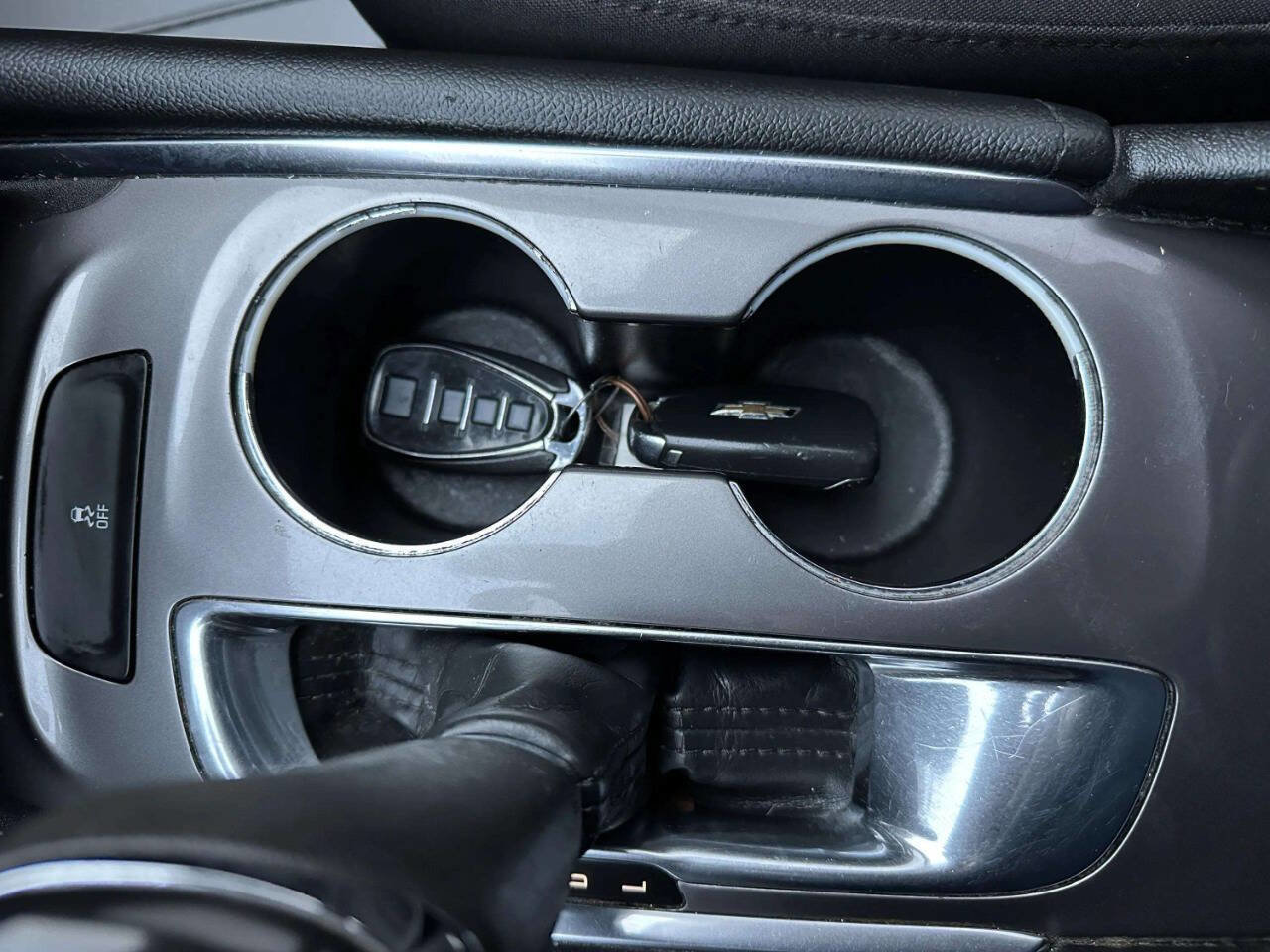 Used 2017 Chevrolet Malibu LT image 21