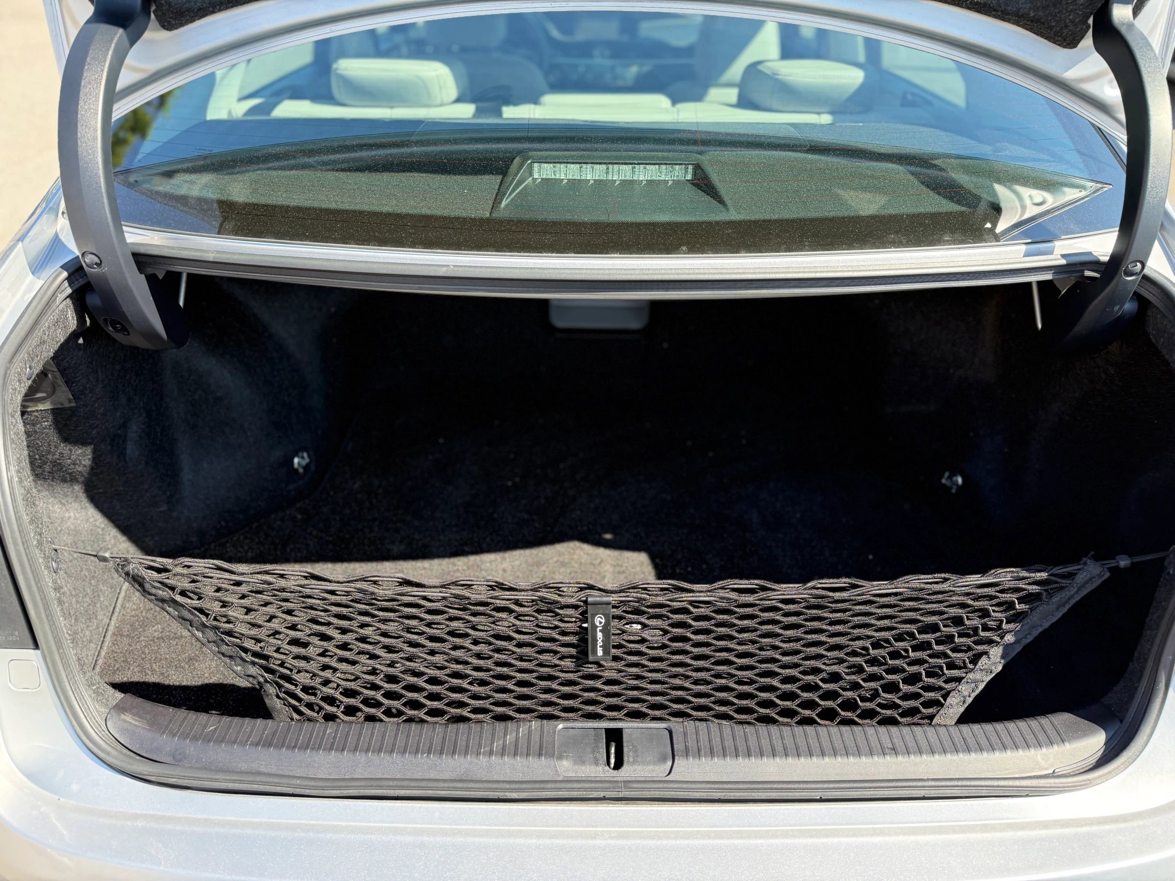 Used 2018 Lexus ES 350 w/ Navigation System Package image 10