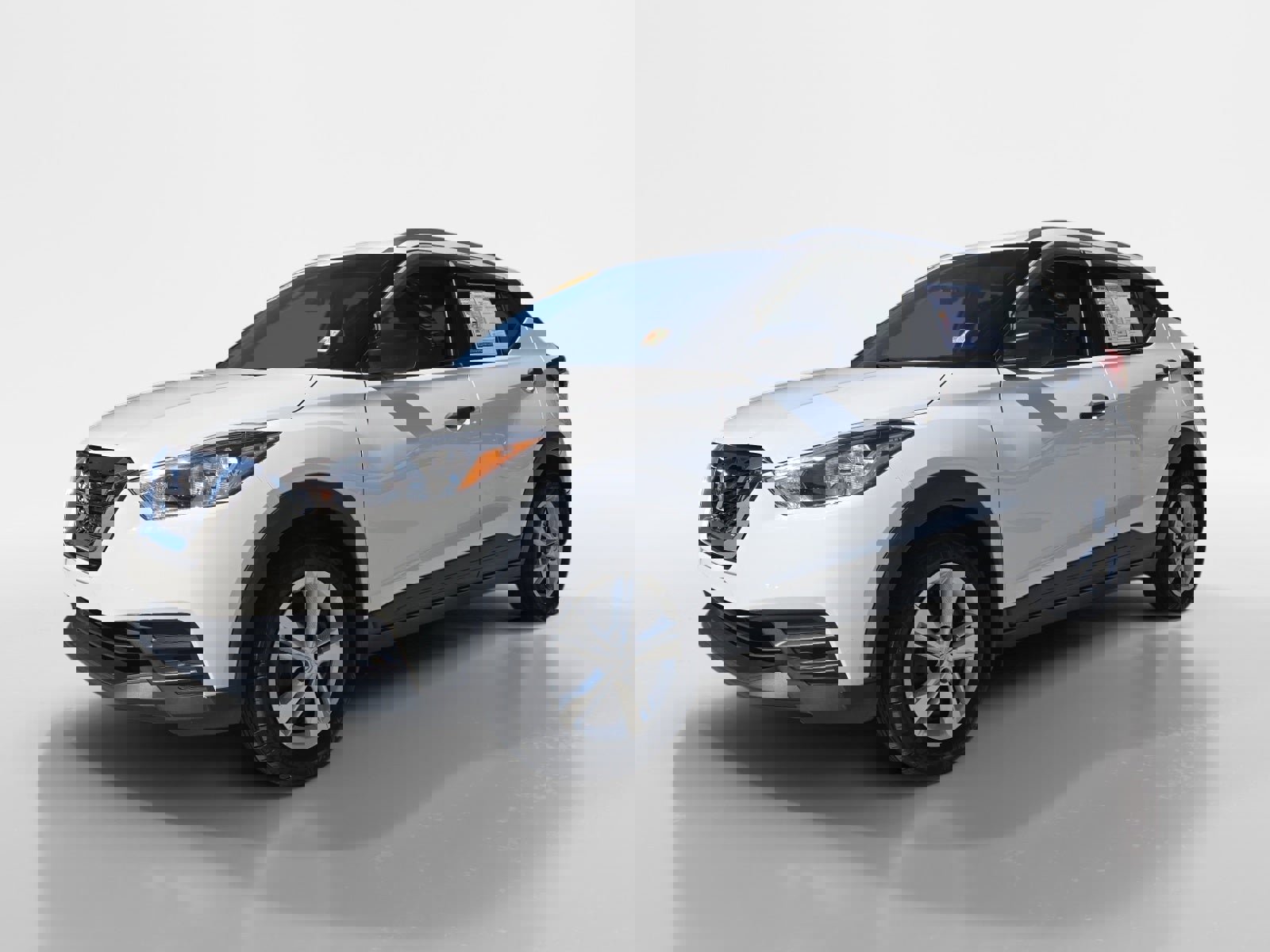 Used 2019 Nissan Kicks S image 7