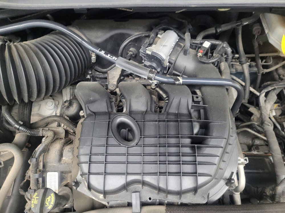 Used 2017 Dodge Grand Caravan SXT image 30