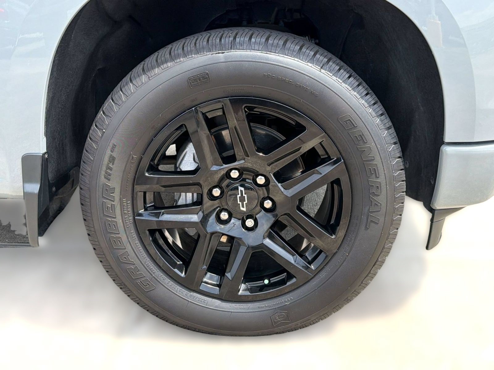 Certified 2024 Chevrolet Silverado 1500 Custom w/ LPO, Dark Essentials Package RWD image 12