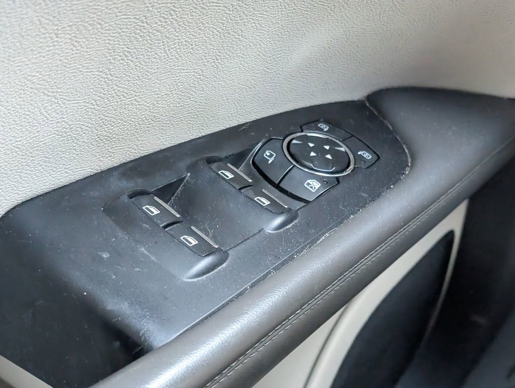 Used 2018 Lincoln MKX Reserve w/ Driver Assistance Package image 10