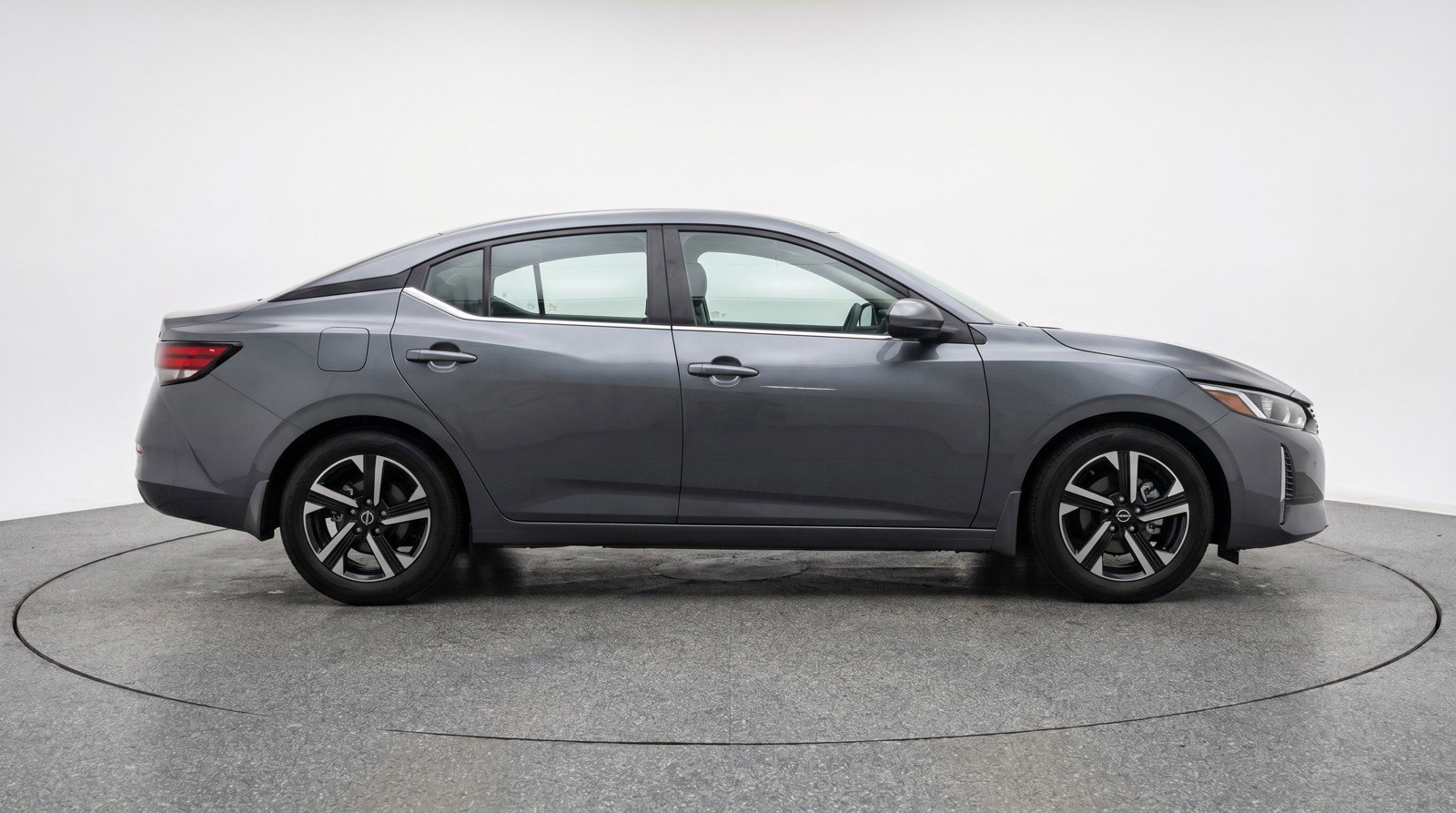 Used 2025 Nissan Sentra SV FWD image 11