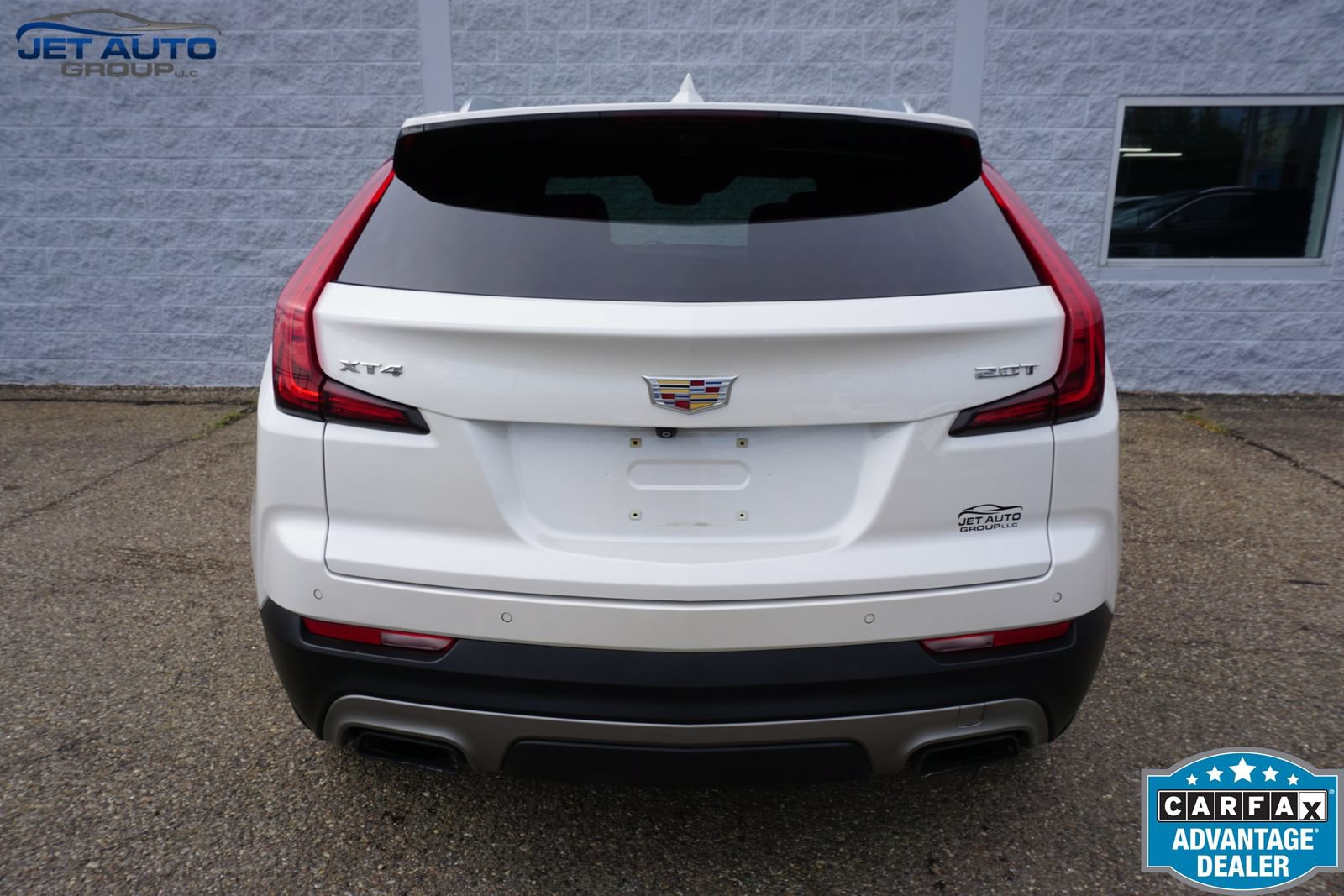 Used 2019 Cadillac XT4 Premium Luxury w/ Technology Package FWD image 15
