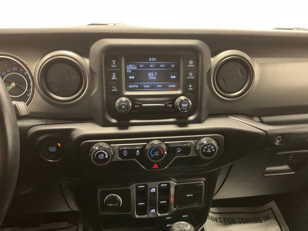Used 2018 Jeep Wrangler Unlimited Sport S image 20