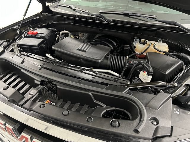 Used 2024 GMC Yukon SLT AWD/4WD image 64