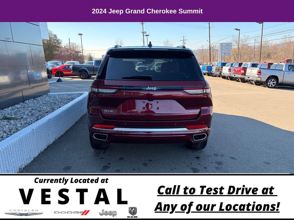 Used 2024 Jeep Grand Cherokee Summit image 8