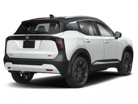 New 2026 Nissan Kicks SR AWD/4WD image 2
