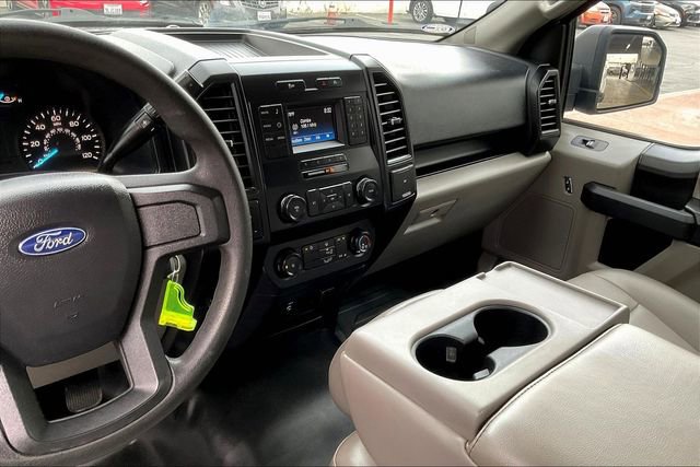 Used 2020 Ford F150 XL w/ Trailer Tow Package image 4