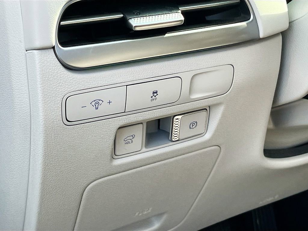 Used 2024 Hyundai Palisade Limited image 10