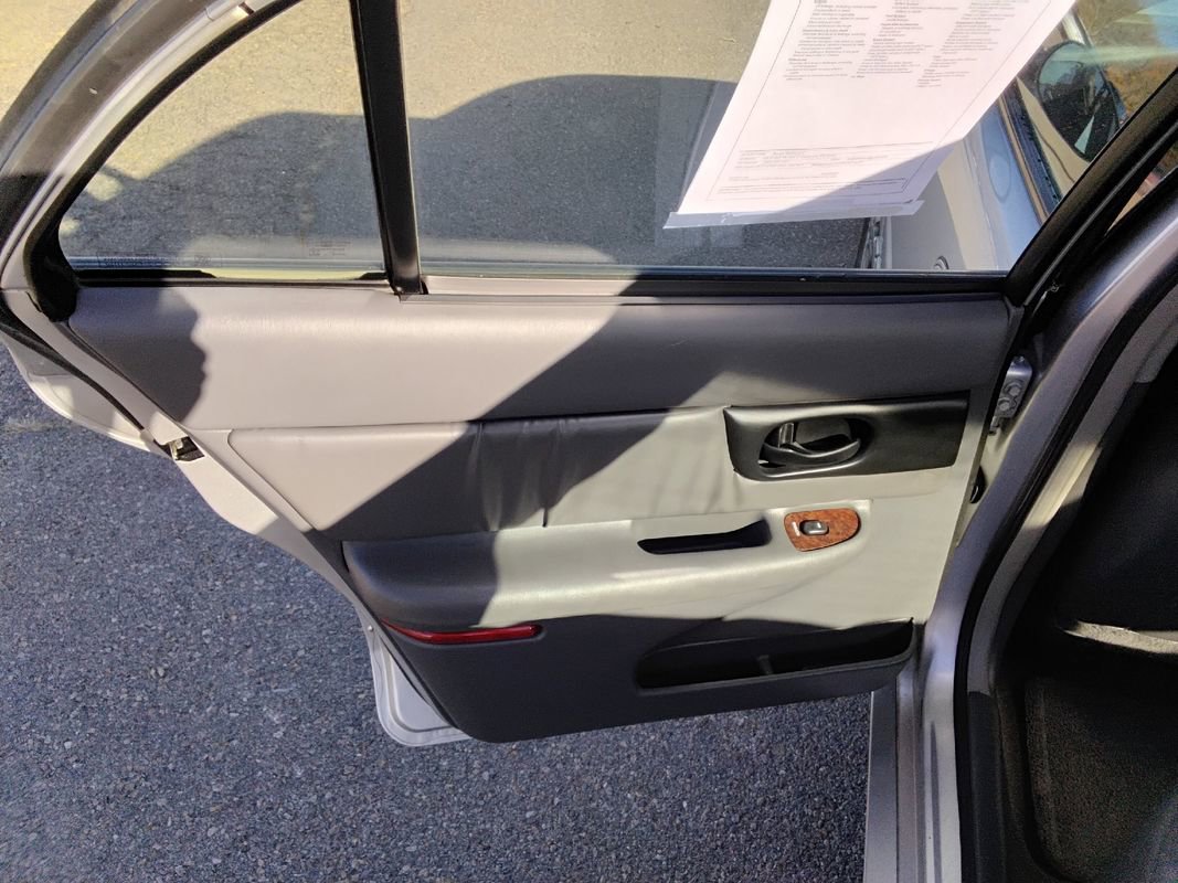 Used 2003 Buick Regal LS w/ LS Luxury Plus Package image 17